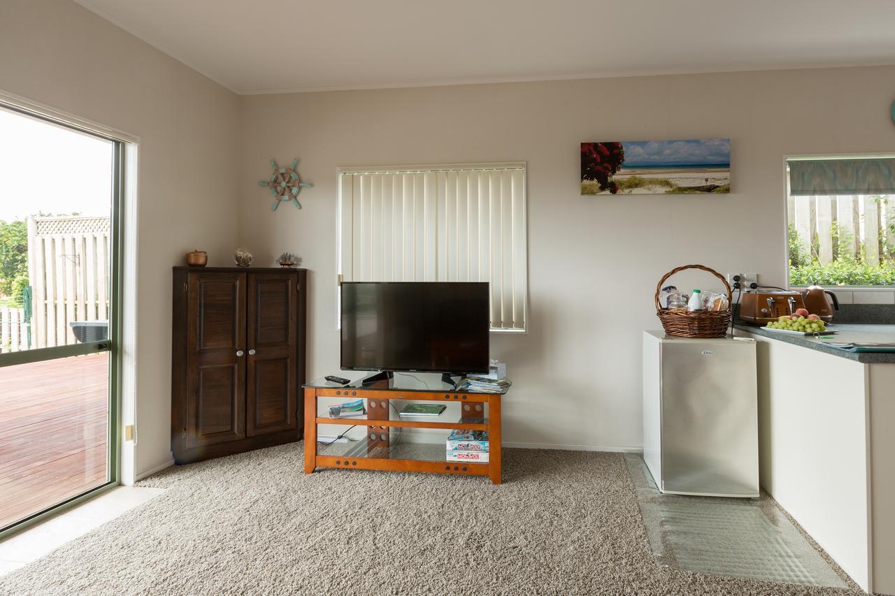 Ocean View B&B Уитианга Екстериор снимка